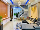 Vị Trí Hiếm! Nhà 2Mt Hxh Cmt8/p13/q10.60M2/3Tầng.chỉ 5 Tỷ(Thương Lượng).