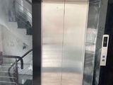 Nguyễn Xiển Diện Tích 70M2 * 10 Tầng Mặt Tiền 5M Quận Thanh Xuân. Mặt Phố Lớn 10 Tầng Thang Máy. Hiệu Suất Cho Thuê Ổn Định