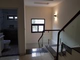 Bán Nhà Cũ 2 Tầng, Dt 53M2, Mặt Tiền 4.6M, Ngõ Ô Tô, Vạn Bảo, Ba Đình, Lh 0904969828