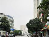 Mặt Phố Nguyễn Văn Lộc, Làng Việt Kiều Châu Âu, Trục Mulberry
