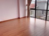 [Sốc] Bán Nhà Nguyễn Khang, 50m2 x 5 Tầng, MT 4,5m, Ô Tô Qua Nhà, 5,2 Tỷ.