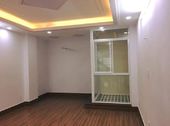 Nhà Đẹp Phạm Văn Hai, 1 Trệt 4 Lầu, 100m2, 16 Tỷ, Xe Hơi Đỗ Cửa