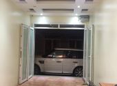 Cực Gấp, Nhà Hoàng Quốc Việt, Phân Lô, 7 Tầng, Thang Máy, Gara, Văn Phòng
