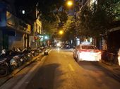 Nhà Mặt Phố Bố Làm To, Kinh Doanh Đỉnh, Đường Ô Tô Tránh Chỉ Nhỉnh 6 Tỷ.