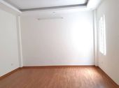 Bán Nhà Mới Phố Lĩnh Nam, Hoàng Mai, Ngõ Ô Tô, 35M2X5T, Mt 3.5M, Giá 2.25 Tỷ.