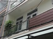 Chính Chủ Xuất Cảnh Bán Nhà Ngay Hoàng Hoa Thám,P.12,Q.Tân Bình,3 Tầng,3 Wc,3 Phòng Ngủ Chỉ 5,1Tỷ Vuông Vức.
