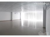 Văn Phòng Cho Thuê Ngay Trung Tâm Tp Có Thang Máy View Đẹp Sang Trọng