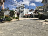 Bán Nhà Mới Xây Đường Yersin, P10, Đà Lạt