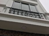 Bán Nhà Mặt Ngõ, Ô Tô Đỗ, Phố Lĩnh Nam, Nhà Đẹp, Sổ Đỏ Vuông 40M2 Giá 3 Tỷ