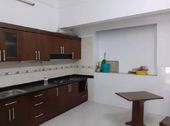 Giá 11 Tỷ Nhà Mặt Phố Âu Cơ Kinh Doanh Homestay Sầm Uất Ô Tô Đỗ Tây Hồ