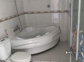 Cho Thuê Nhà Khu Phú Mỹ Chợ Lớn .Dt 5X19M. 1Trệt,2Lầu,Sân Thượng .5Phòng Ngủ.6Wc. Giá 21 Triệu / Tháng .