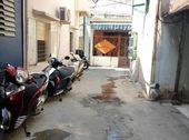 Bán Nhà 3 Tầng Kiệt 382 Hùng Vương Nhà Đệp Kiên Cố Kiệt Trước Nhà 3M5 