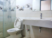 Bán Nhà Chính Chủ , 34M2 X 5 Tầng – Giá 2.8 Tỷ - Cách Ngã 3 Ba La 100M – Lh: 0913651316