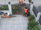 Bán Nhà 1 Trệt, 1 Lầu Gần Chợ Bình Chánh, Giá 2 Tỷ 300 Triệu (092.295.2095)