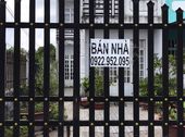 Bán Nhà 1 Trệt, 1 Lầu Gần Chợ Bình Chánh, Giá 2 Tỷ 300 Triệu (092.295.2095)