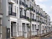 Mở Bán Đợt 1 Nhà Phố  5X20 1 Trệt 2 Lầu Giá Chỉ 800Tr Căn . Chiếc Khấu 10% Tặng Viênkim Cương 30Tr