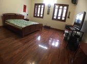 Bán Gấp Siêu Phẩm Hồ Hoàng Cầu, Đống Đa, Kinh Doanh, 3 Hàng Oto Xếp Cửa Nhà, 80M2, Hạ Sốc 3 Tỷ