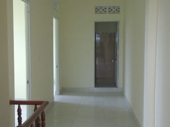 Cần Tiền Bán Gấp - Nhà 2 Mặt Tiền 1 Trệt 1 Lầu – Ngay Ngã Tư Bình Chuẩn