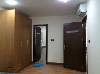 Bán Nhà 34M2 Nguyễn Trãi 2.85 Tỷ, Ở Luôn, An Ninh Tốt, Mặt Tiền Đẹp.