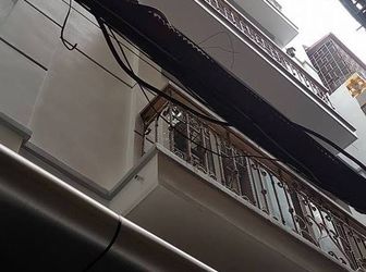 Bán Nhà Phân Lô Víp Hồ Ba Mẫu 48m, Mt 5.2m Giá 5.2 Tỷ.