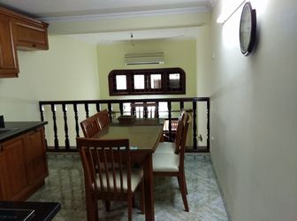 Bán Nhà Hào Nam, Đống Đa, Phân Lô, 30M, 3.85 Tỷ