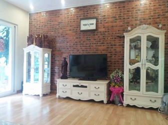 Nhà Ngã Tư Sở, Vị trí đẹp, diện tích khủng, Gara Ô tô. 