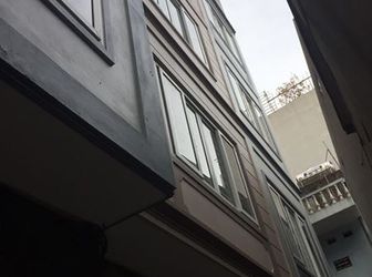 Bán Nhà Lạc Long Quân Tây Hồ 30m2, 5 Tầng, MT 4,5m, 1,6 Tỷ