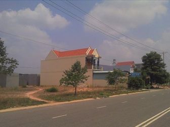 Chỉ 235 Triệu Sở Hữu Lô Đất Mt Chợ, Thổ Cư 100%, Đông Dân Ngay Kcn Nhật Hàn