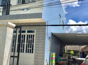 Bán Nhà Và Đất Kinh Doanh Khu Sinh Thái Câu Cá Giải Trí