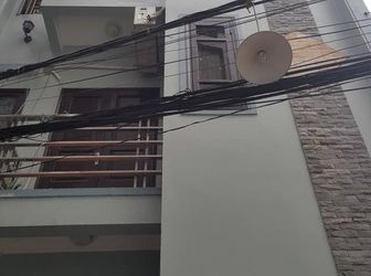 Bán Nhà Vũ Tông Phan, 5 Tầng, MT Rộng, Nhỉnh 2 Tỷ.