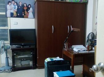 Bán Nhà Tôn Thất Tùng, Đống Đa 40m2x 5 Tầng, 4.6 Tỷ, Về Ở Luôn.