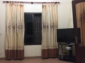 Bán Nhà 3.8 Tỷ, 55m2  3,5 Tầng Lô Góc Đường Hoàng Hoa Thám, Ba Đình.