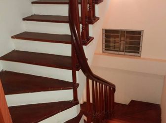 Bán Gấp Nhà Ngã Tư Sở 35m2 X 5 Tầng, 4m Mặt Tiền, 3 Tỷ