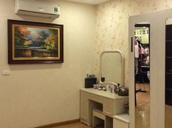 Nhỏ Xinh, 1,9 Tỷ, Mặt Phố Nguyễn Trãi, Ô Tô Đỗ Cửa, Kinh 