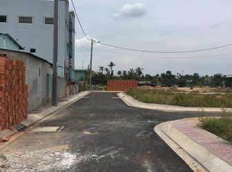 Bán Đất Thủ Đức Giá 1.3 Tỷ/Nền Gần Chợ Đầu Mối, Bv Quốc Tế..Sh Riêng, Xd Tự Do