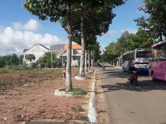 -	Bán Rẻ Đất Kinh Doanh Trong Chợ Ở Bà Rịa Vũng Tàu.