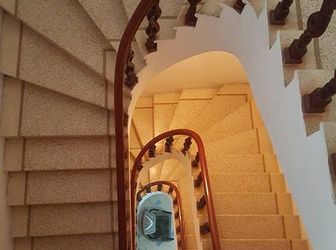 Bán Nhà Riêng Cự Lộc 100m, 4 Tầng, 6.5 Tỷ.