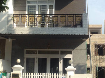 Nhà 1 Lầu 1 Trệt , Chính Chủ , Sổ Riêng , Thổ Cư 100% Gần TTTM Becamex