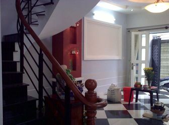 Cần Bán Gấp Nhà Lầu Đúc Thật, 90m2, Sổ Riêng, 700 Triệu