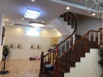 Nhà Mới 36m2 Xây 4t/3pn Ô Tô Đỗ Cửa. Sau Tòa The Pride Tổ 5 La Khê – Lê Trọng Tấn 1,85 Tỷ