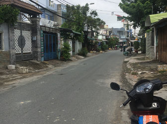 Bán Nhà Cấp 4 MT Đường Số 10, Phường Linh Đông, Thủ Đức. Giá: 2,5 Tỷ.