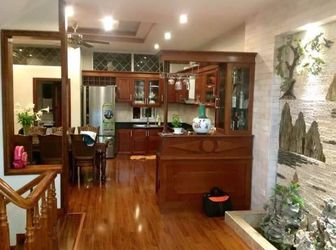 Bán Nhà Hoàng Văn Thái 87m2, 5 Tầng, MT 5.2m, Giá 8.7 Tỷ Ô Tô Tránh + Gara