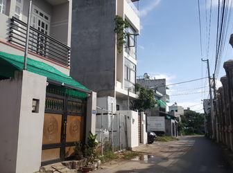 Bán Gấp Lô 61m2 Sổ Hồng Chỉ 1010 Tỷ. Nguyễn Xiển Quận 9. 0989988099