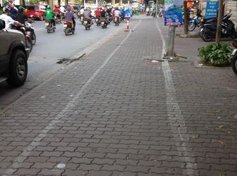 Bán Nhà Mặt Phố Khuất Duy Tiến, Diện Tích  72/ 78m, 5 Tầng , Mặt Tiền 7.2 M, Giá 21 Tỷ