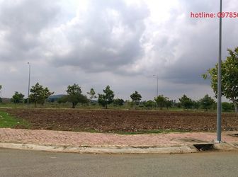 Đất Thổ Cư Tại Thành Phố Bà Rịa, Giá Vô Cùng Sốc, Chỉ 300 Triệu/Nền