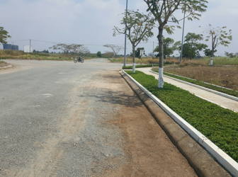 Đất Nền Đầu Tư-Mt Nguyễn Thị Định(-Shr-Xdtd)Tt60%