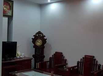 Bán Nhà Phân Lô Lê Trọng Tấn, Ô Tô Đỗ Cửa, 40m Giá 3.8 Tỷ.