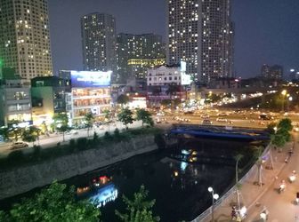 Bán Nhà Mặt Phố Nguyễn Trãi 50M2 X  5 Tầng ,Mt4.2M,Kinh Doanh , Cho Thuê Tầng 1 20Tr/Tháng, 11.8 Tỷ