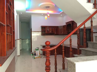 Nhà 1 Trệt 1 Lầu Đang Cho Thuê 8-12tr/ Tháng Gần Đại Học Thủ Dầu Một