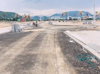 Cần Bán Lô Góc Vị Trí Đẹp Liền Kề Kđt Fpt - Cocobay. Lh 0935 571 573